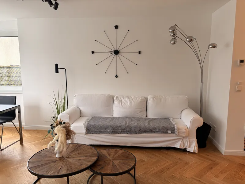 Lichtdurchflutete Maissonette-Wohnung in Berlin-Zehlendorf — photo 1